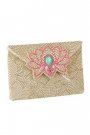 Plic din material textil cu margele aplicate
