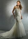 Rochie de mireasa disponibila in magazinele Decosta design
