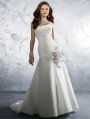 Rochie de mireasa disponibila in magazinele Decosta design