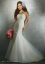 Rochie de mireasa disponibila in magazinele Decosta design