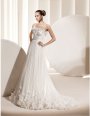 Rochie de mireasa cu model ultramodern disponibila in magazinele