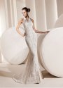 Rochie de mireasa cu model ultramodern disponibila in magazinele
