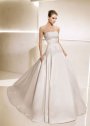 Rochie de mireasa disponibila in magazinele BienSavvy.ro