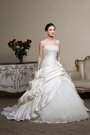 Rochie de mireasa disponibila in magazinele CalinEvents.ro