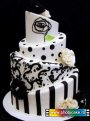 Tort de nunta disponibil in cofetariile Photocake