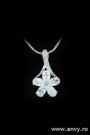 Colier Fleur CRYSTALLIZED - Swarovski Elements de la Borealy. Pret