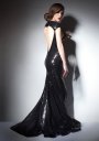 Modele fluide, cu stil, drapate si sofisticate, dominate de eleganta