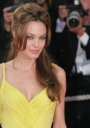 2. Angelina Jolie
Frumoasa actrita este cu siguranta foarte mandra