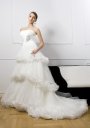 Rochie de mireasa cu un model special. Produsul este disponibil pe