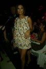 Eva Longoria a ales o rochie cu volanasa marca DVF menita sa ii ascunda