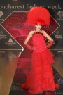 Prezentare colectie Catalin Botezatu, la Bucharest Fashion Week 2008
Sursa: