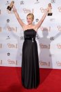 Kate Winslet, marea castigatoare a serii, a purtat o tinuta feminina