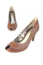 Pantofi Naked de la Papucei.ro, 148 lei.
Pantofi peep-toe rafinati