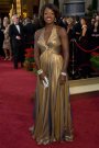Viola Davis a ales o rochie de seara Reem Acra, clutch Judith Leiber