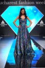 Colectia Zina Dumitrescu si Mirela Pellegrini la Bucharest Fashion