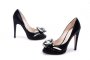 Pantofi disponibili in noile magazine de lux din City Park Mall.Branduri
