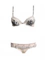 Piesa din colectia de toamna 2009 Victoria's Secret