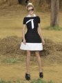 Cum dintr-o prezentare Chanel nu putea lipsi eleganta combinatie