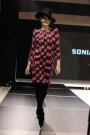 PREZENTARI DE MODA ALE DESIGNERILOR INTERNATIONALI
Pe 13 octombrie,