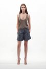 Culorile simple, naturale dau un aer de prospetime. Intreaga colectie