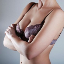 Mamoplastia - cand este recomandata si ce riscuri presupune