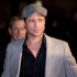 Brad Pitt o face de ras pe fosta sotie