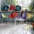 25 de piese de mobilier si accesorii din plastic