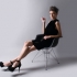 5 designeri romani prezinta scaunul Eames Plastic