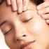  Noul trend in estetica: revitalizarea tenului cu acid hialuronic!
