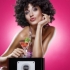 Video: Nicki Minaj a lansat videoclipul Right by my side