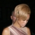 Rihanna in sfarsit imbracata bine!