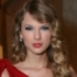Taylor Swift face country-ul sexy din nou