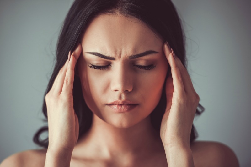 slăbiciune la cap în durerea articulară